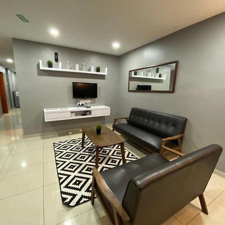 Straits Inc Apartment 5 , Bandar Melaka Exteriör bild